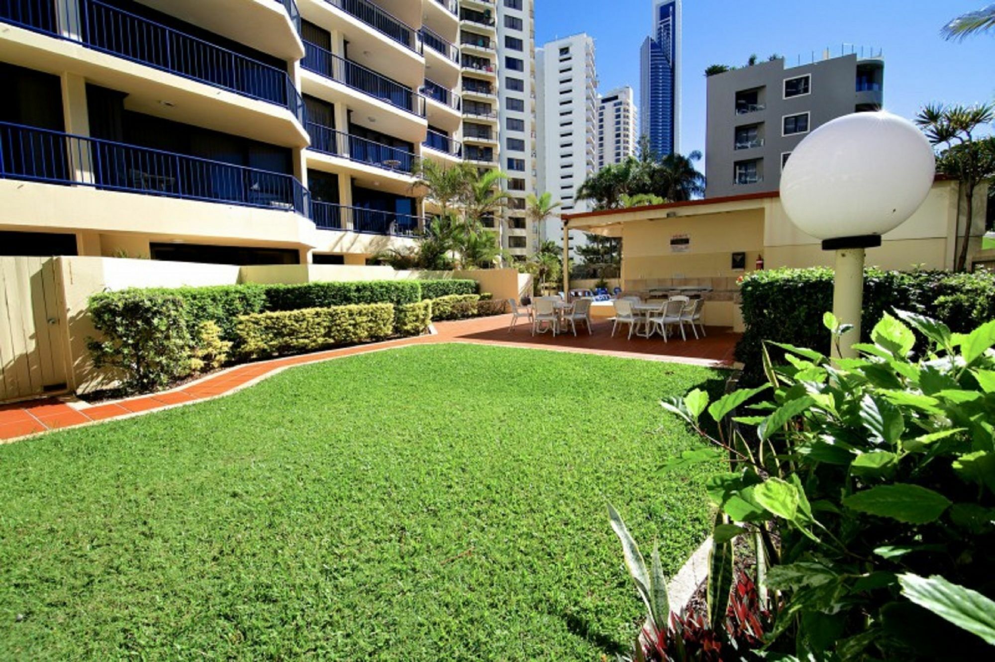 Surf Regency Aparthotel Gold Coast Exterior foto