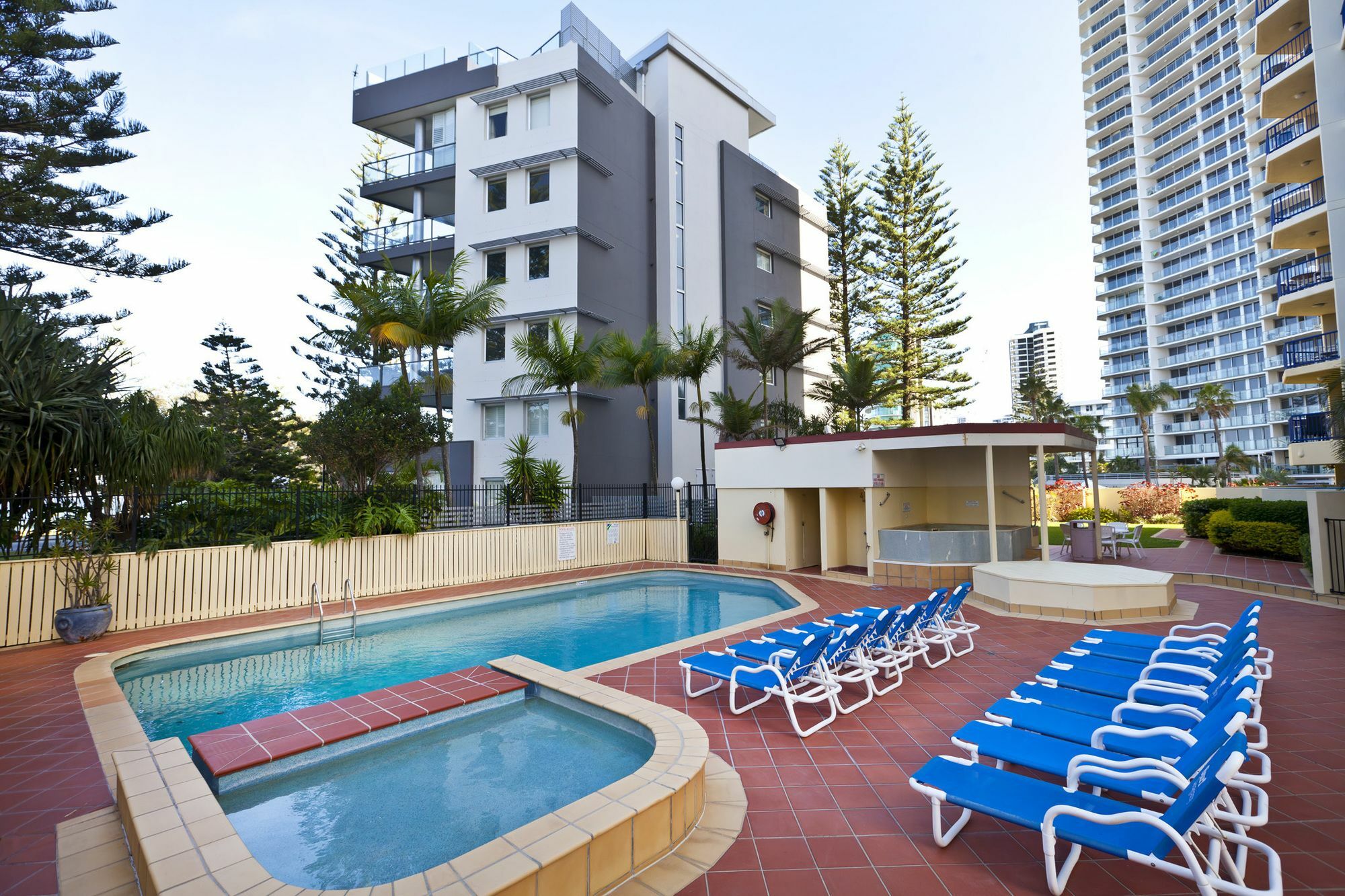 Surf Regency Aparthotel Gold Coast Exterior foto